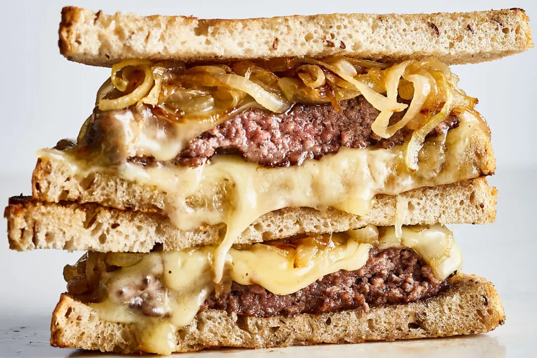How to Make the Most Legendary Diner-Style Patty Melt