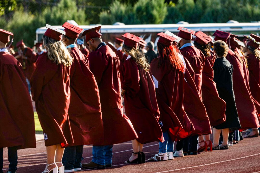 Trump Backs Texas Legislators for Pushing School Vouchers Bill