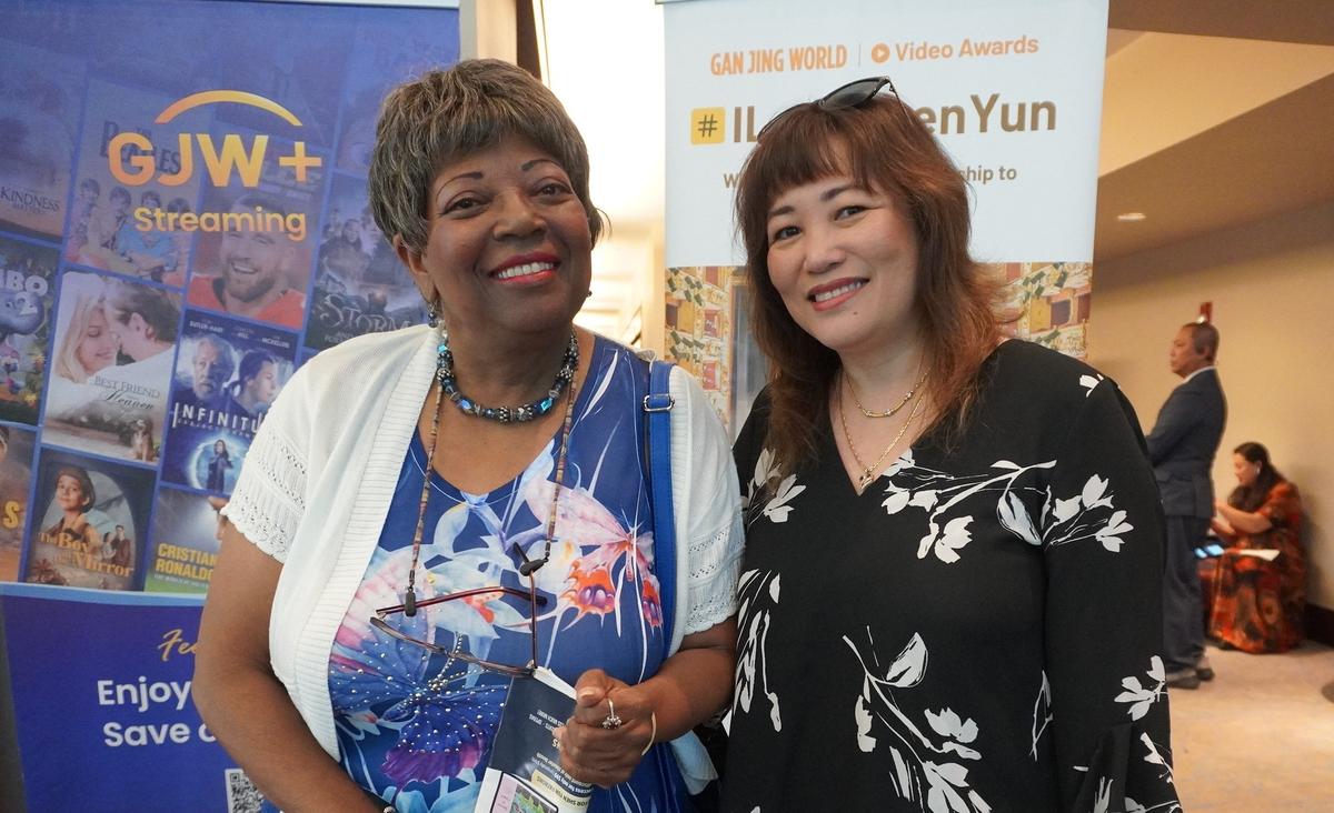 Friends Says Shen Yun Is a Spiritual Experience