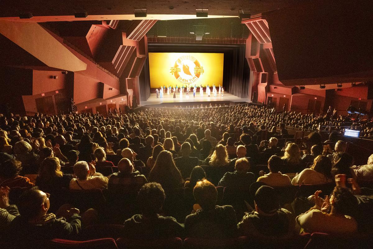 Shen Yun Opens ‘Many People’s Eyes,’ Says Company Vice President