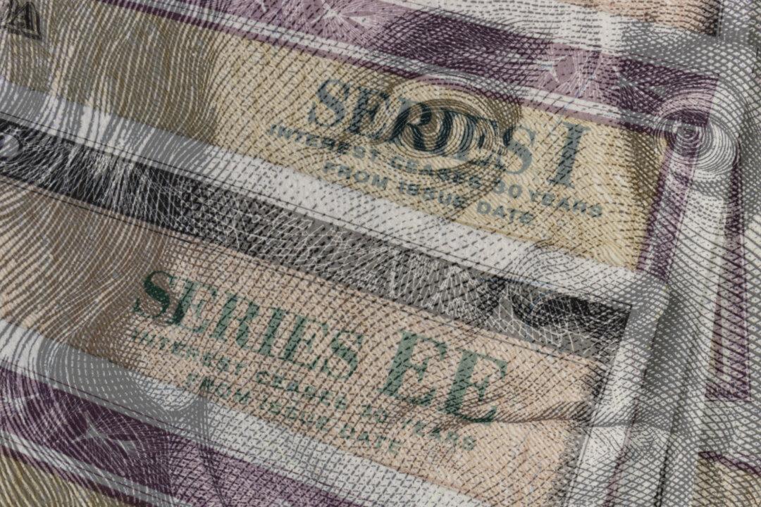 Know the Difference Between Treasury Bills and Treasury Bonds