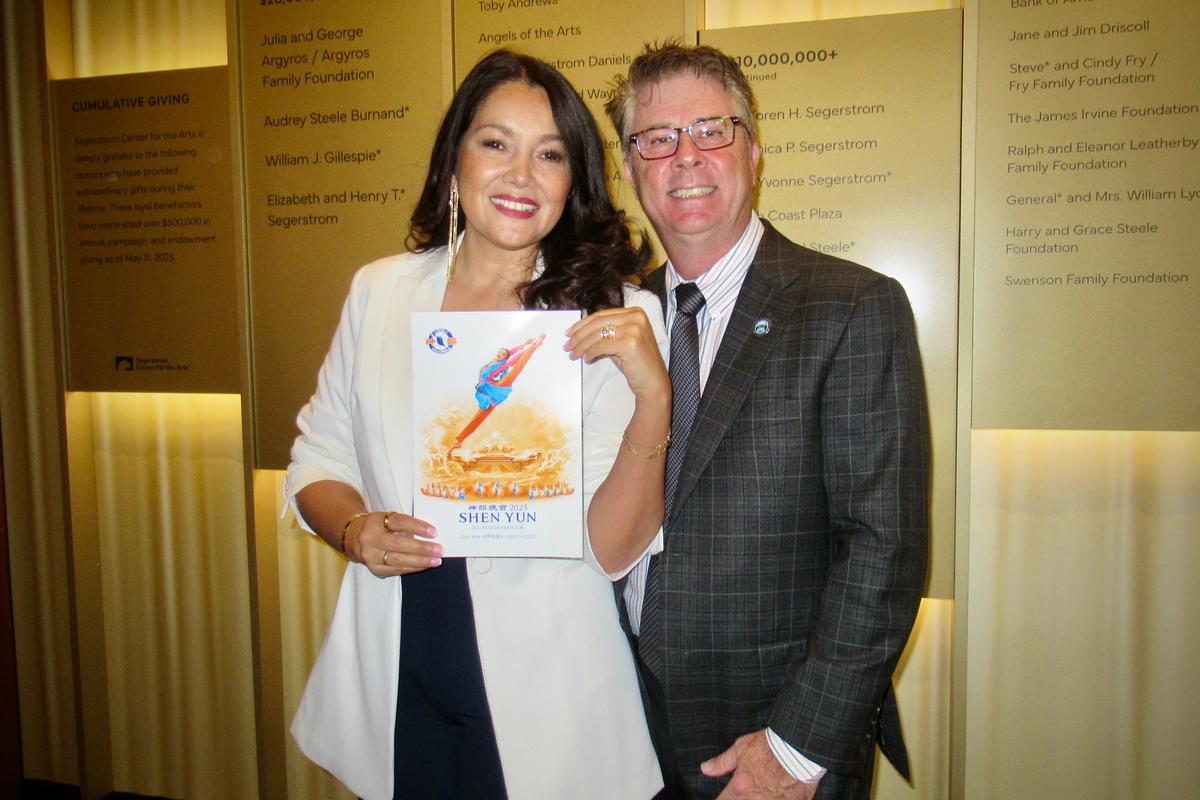 Costa Mesa City Councilman Says He Was Amazed at the Beauty of Shen Yun