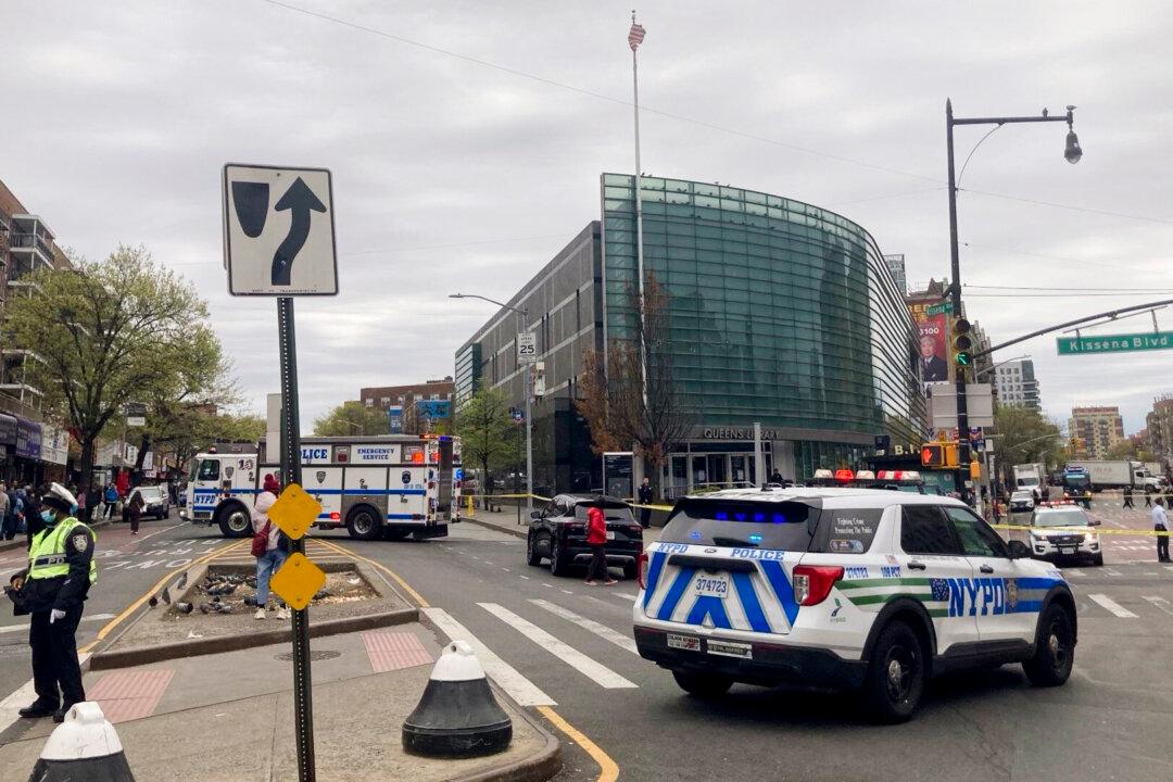 NYC Libraries Receive Fake Bomb Threats Targeting Falun Gong Parade