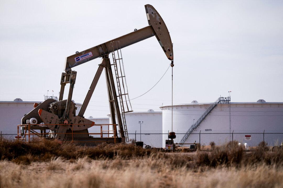 Interior Department to Reduce Approval Times for Energy Projects to 28 Days