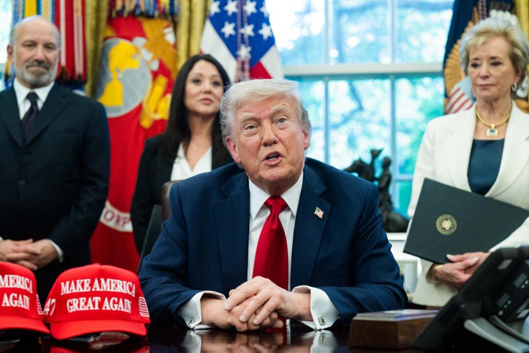 Trump Signs Order to Surge Deep-Sea Mineral Mining