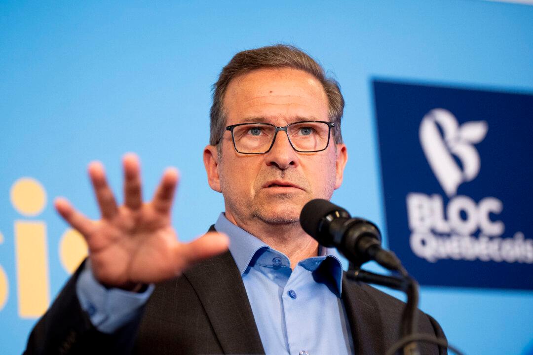 Bloc Leader Criticized by Parti Québécois as He Promises to Work With Other Parties