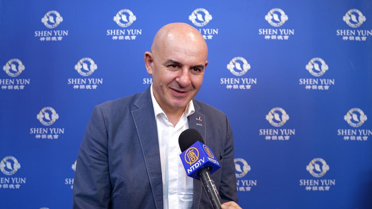 ‘I’m Leaving With Stars in My Eyes’: French Audience Feels Connected to Shen Yun