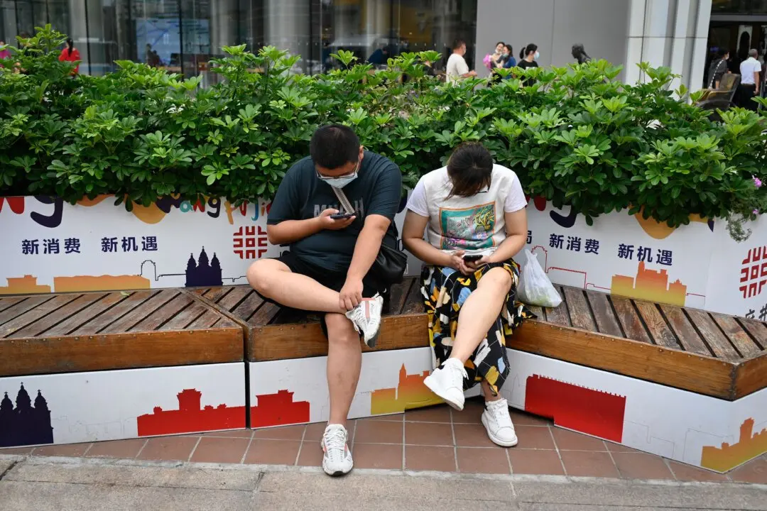 ‘Rat People’: China’s Gen Z Takes ‘Lying Flat’ Lifestyle to New Level