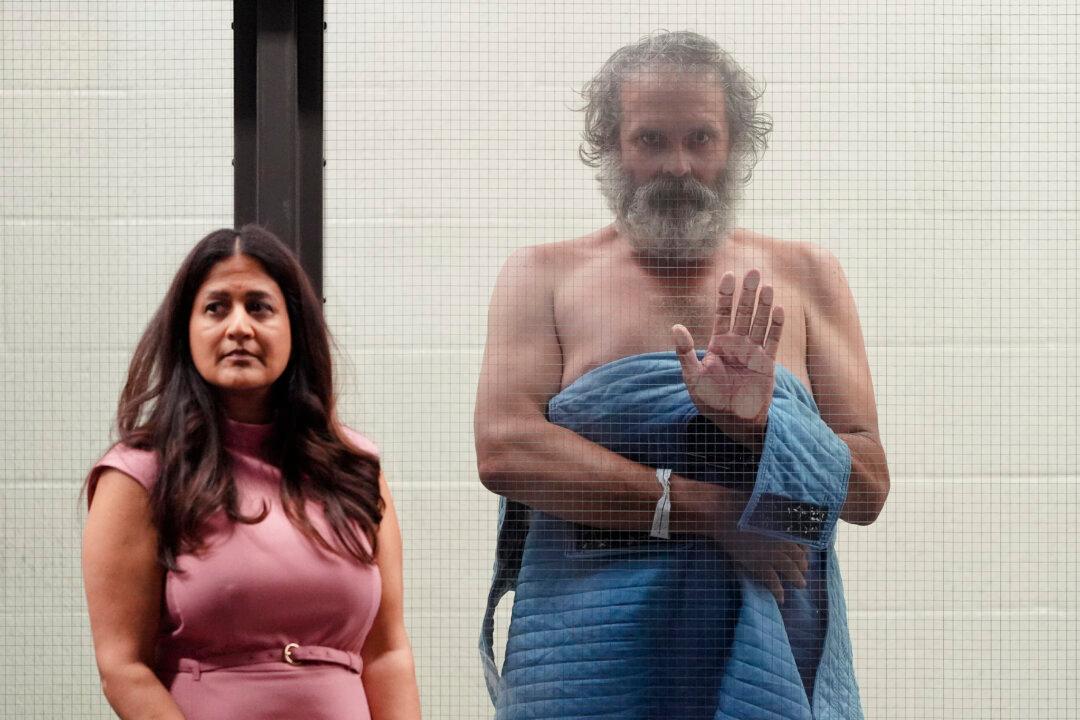 Jennifer Aniston’s Alleged Stalker Appears in Court Shirtless and Judge Orders Mental Evaluation