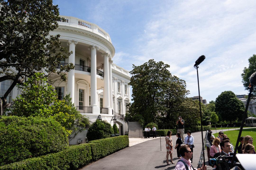 The Public Backs Cutting Government Waste