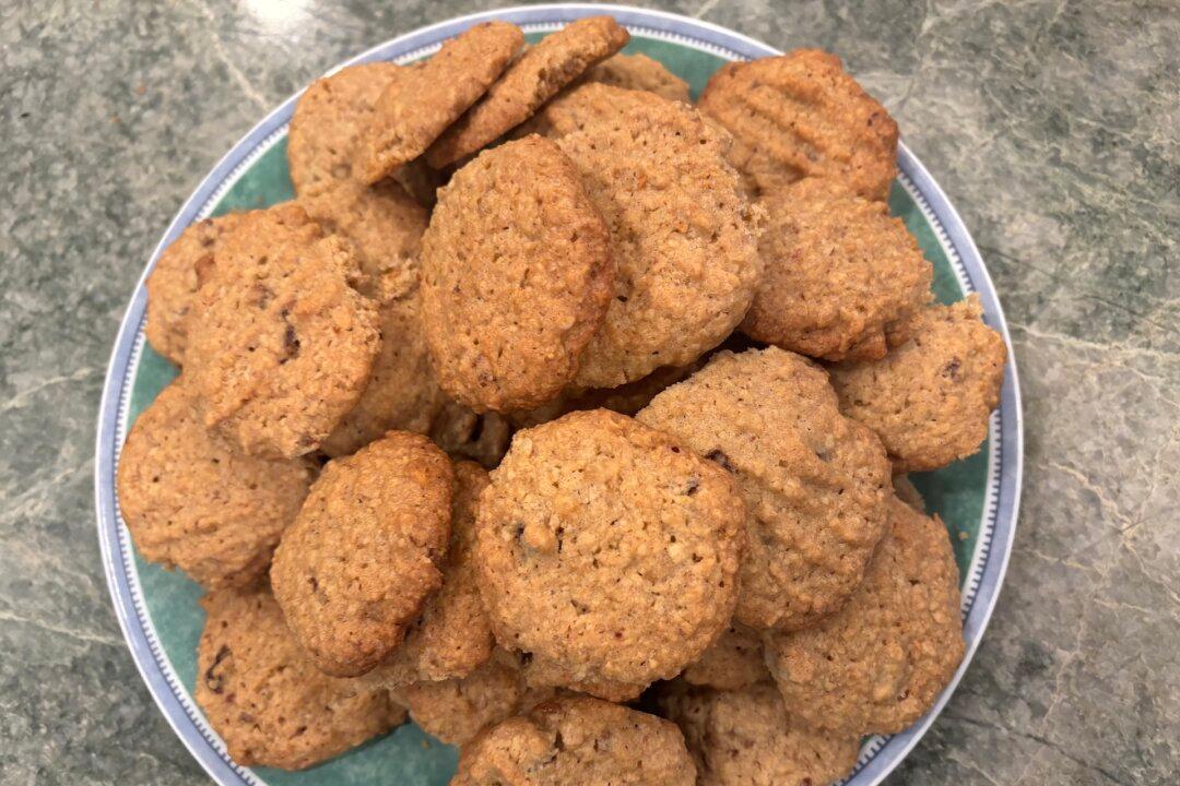 A Twist on Classic Oatmeal Cookies