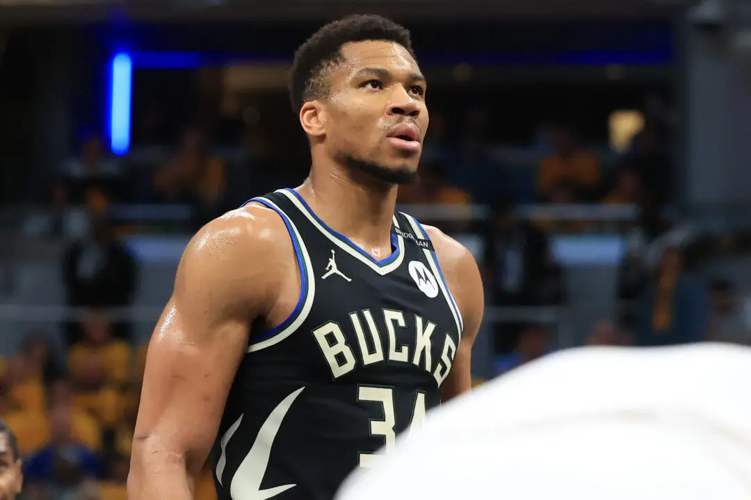 Bucks Trade Giannis Antetokounmpo to Miami Heat