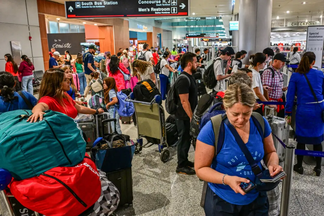 Transportation Department Launches Civility Campaign as FAA Reports 400 Percent Increase of In-Flight Outbursts