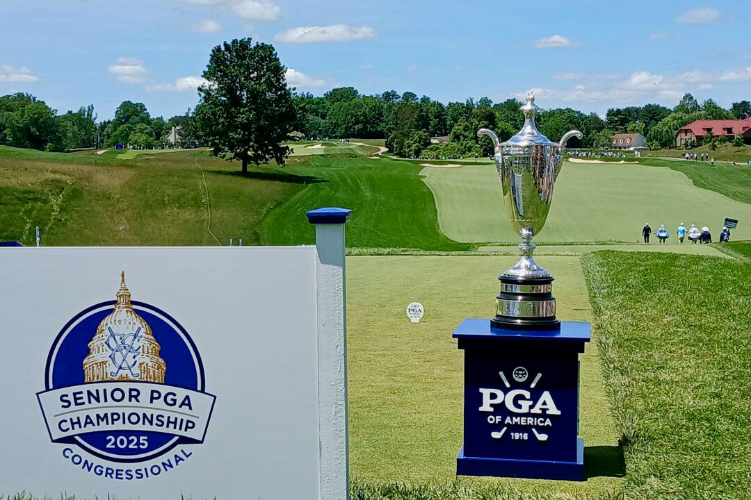 Cabrera Conquers Congressional, Wins Second Major Championship in 6 Days