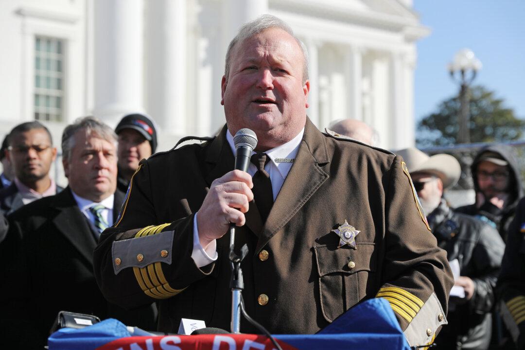 Trump Grants Full Pardon for Former Virginia Sheriff