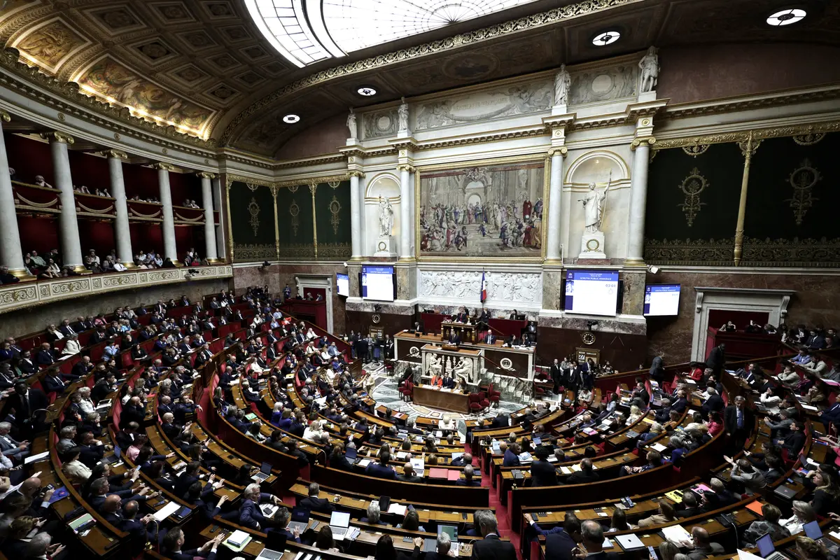 France Becomes 1st EU Country to Bar Children Under 15 From Social Media