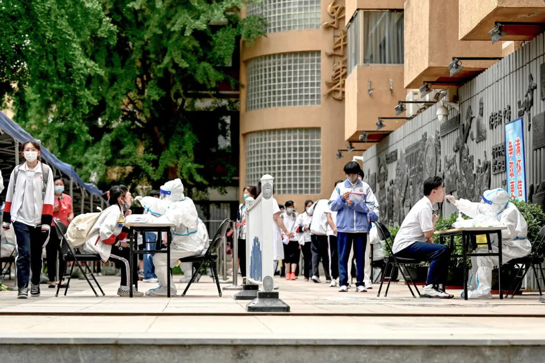China Reported 79,000 COVID-19 Cases in June, Causing Public Concern