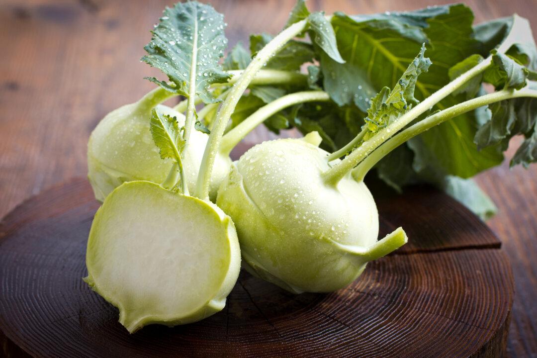 Environmental Nutrition: Meet Kohlrabi