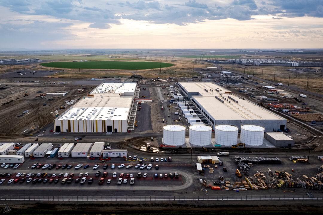 Oregon DOJ Charges Officials With Exploiting Inside Information to Cash in on Amazon Data Centers