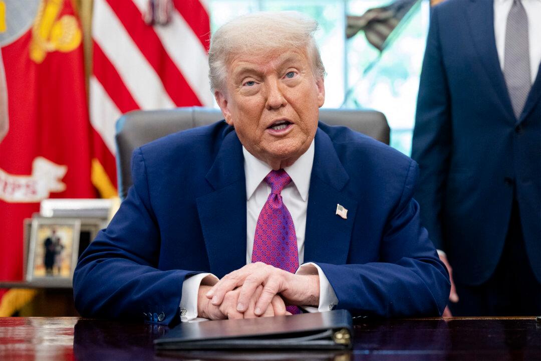 Trump’s Memos Aim to Boost Wildfire Response and Preserve Columbia River Power Generation