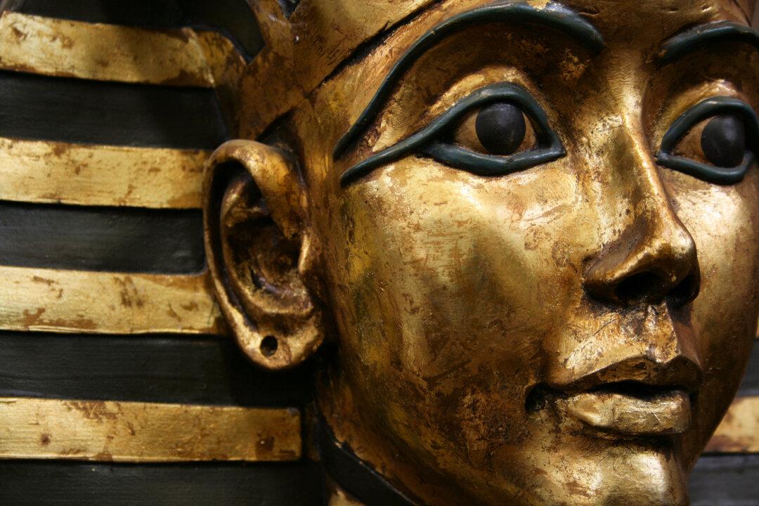 Taking the Kids: Time Travel Back to Ancient Egypt and Meet King Tut