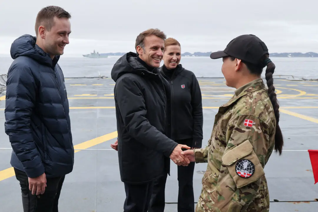 Macron Affirms Support for Greenland Sovereignty Amid US Interest in Annexation