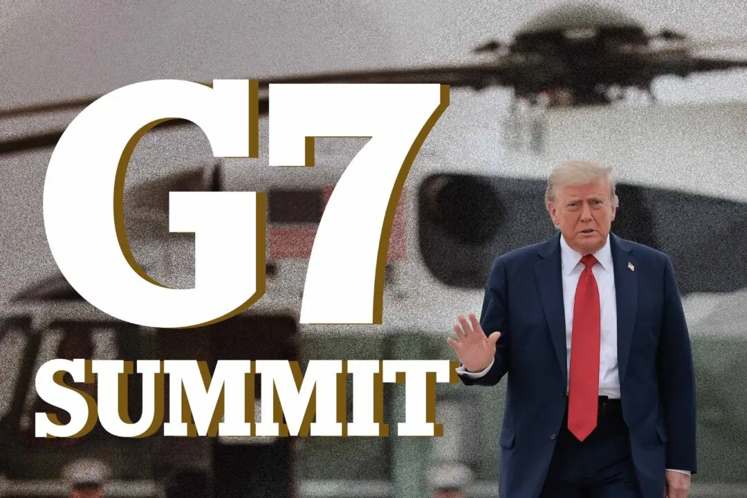 Trump Arrives at G7 Summit in France for Official Greetings and Leaders’ Dinner