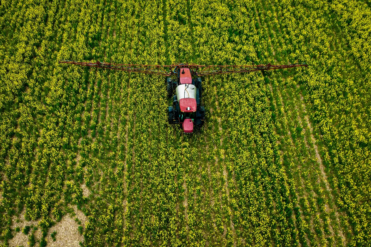Occupational Exposure to Pesticides Linked to Higher Risk of ALS, Study Finds