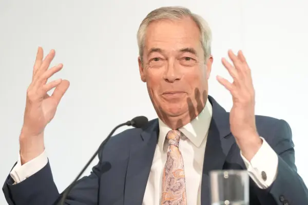 REPLAY: Nigel Farage Issues Video Statement on Resignation, Rerun