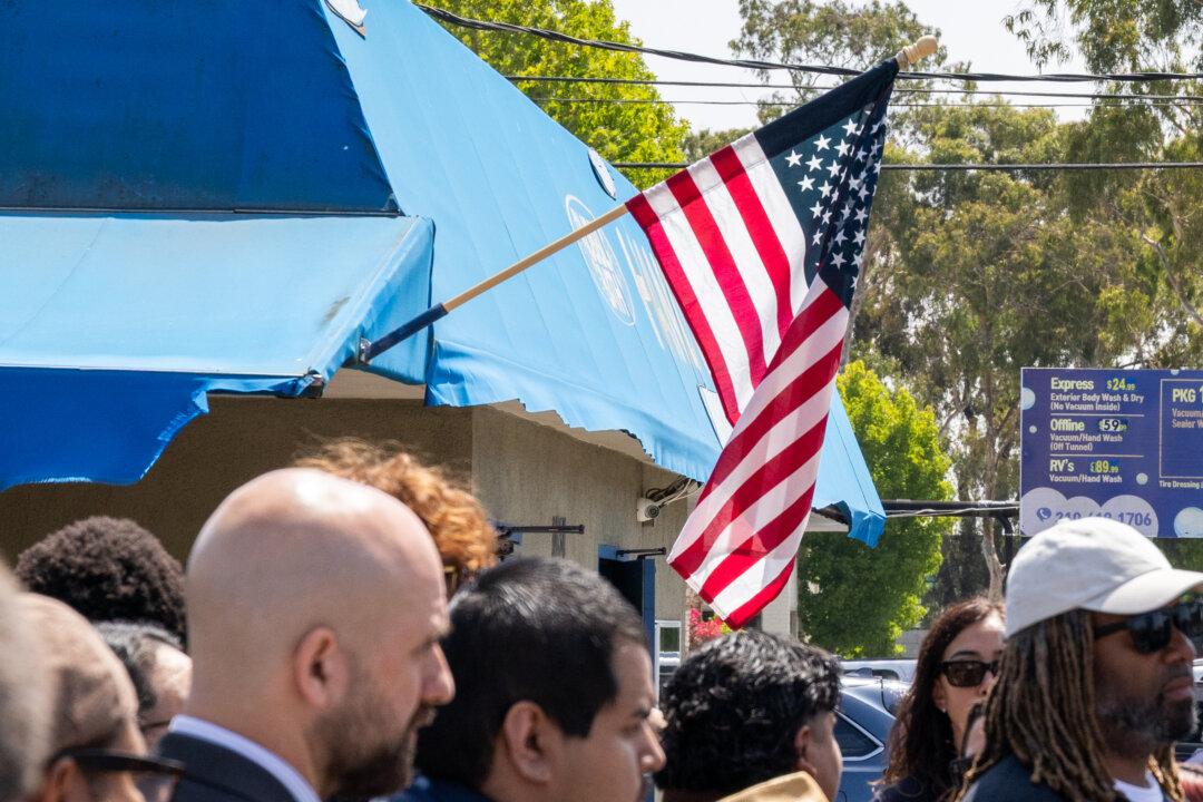 Activists Sue Federal Authorities Over ICE Raids in Los Angeles