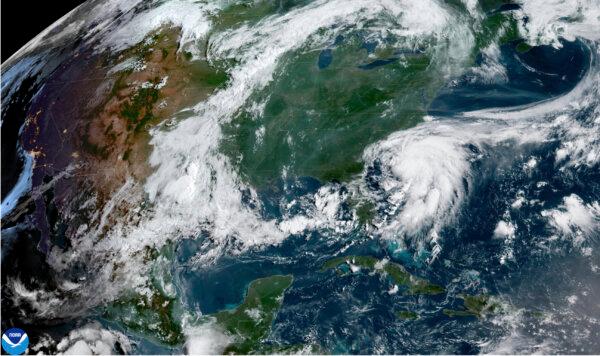 Hurricane Season Ends With No US Landfalls for First Time in 10 Years