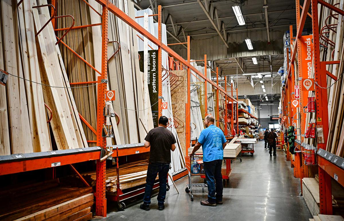 DIY Homeowners Spur Springtime Sales at Home Depot