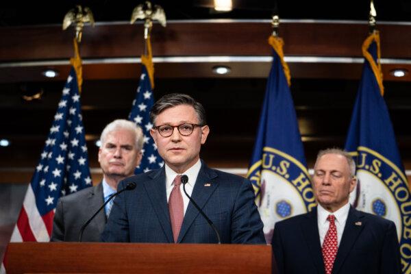 LIVE NOW: House GOP, Democrat Leaders Hold After-Meeting Press Conferences