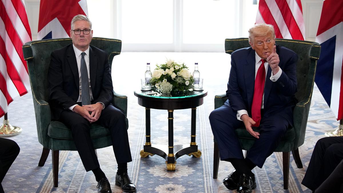 Trump Says He’s ‘Disappointed’ by Starmer for Blocking Use of Diego Garcia for Iran Strikes