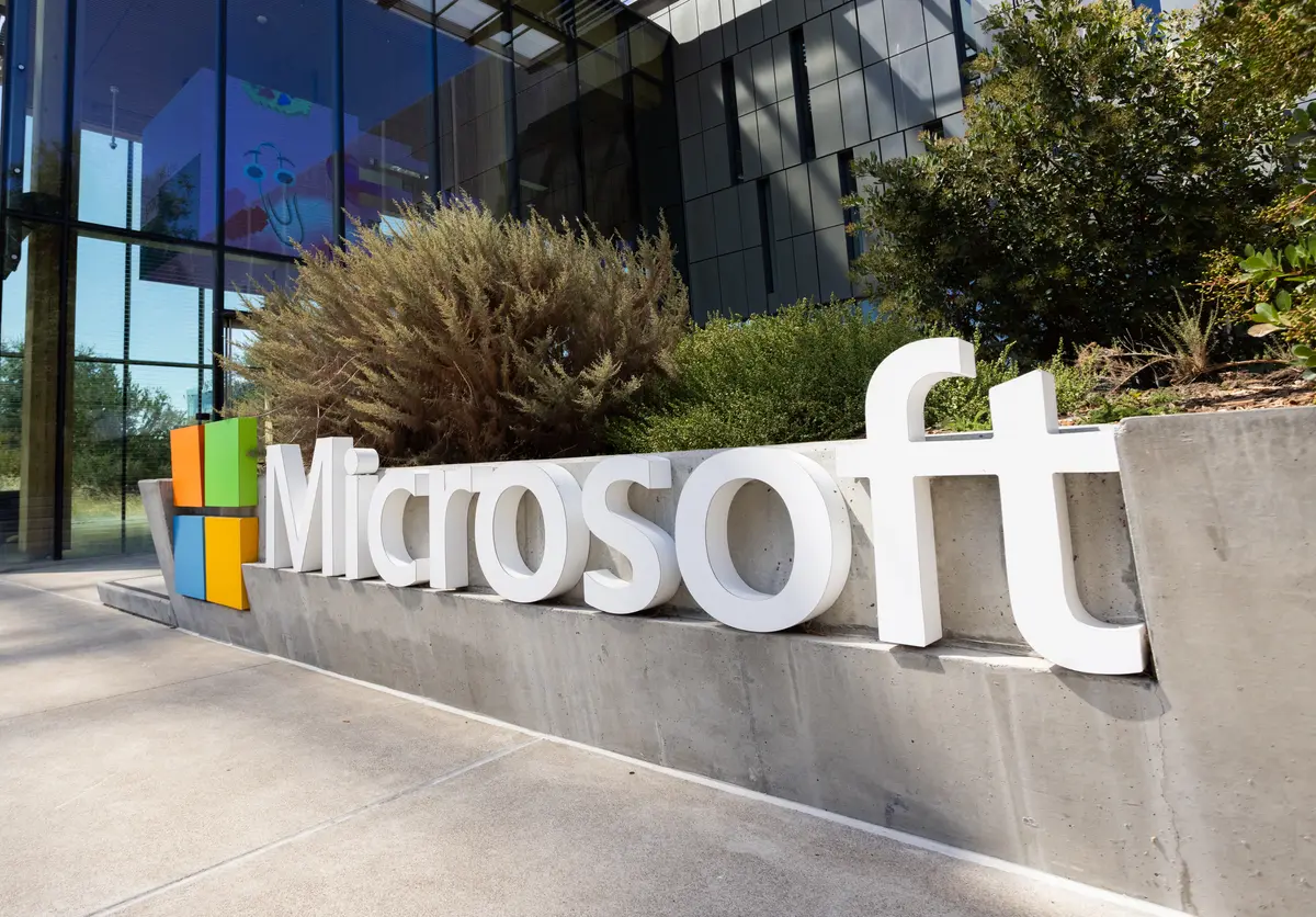 Trump Says Microsoft Will Make Changes to Address Data Centers Pushing up Electricity Bills thumbnail