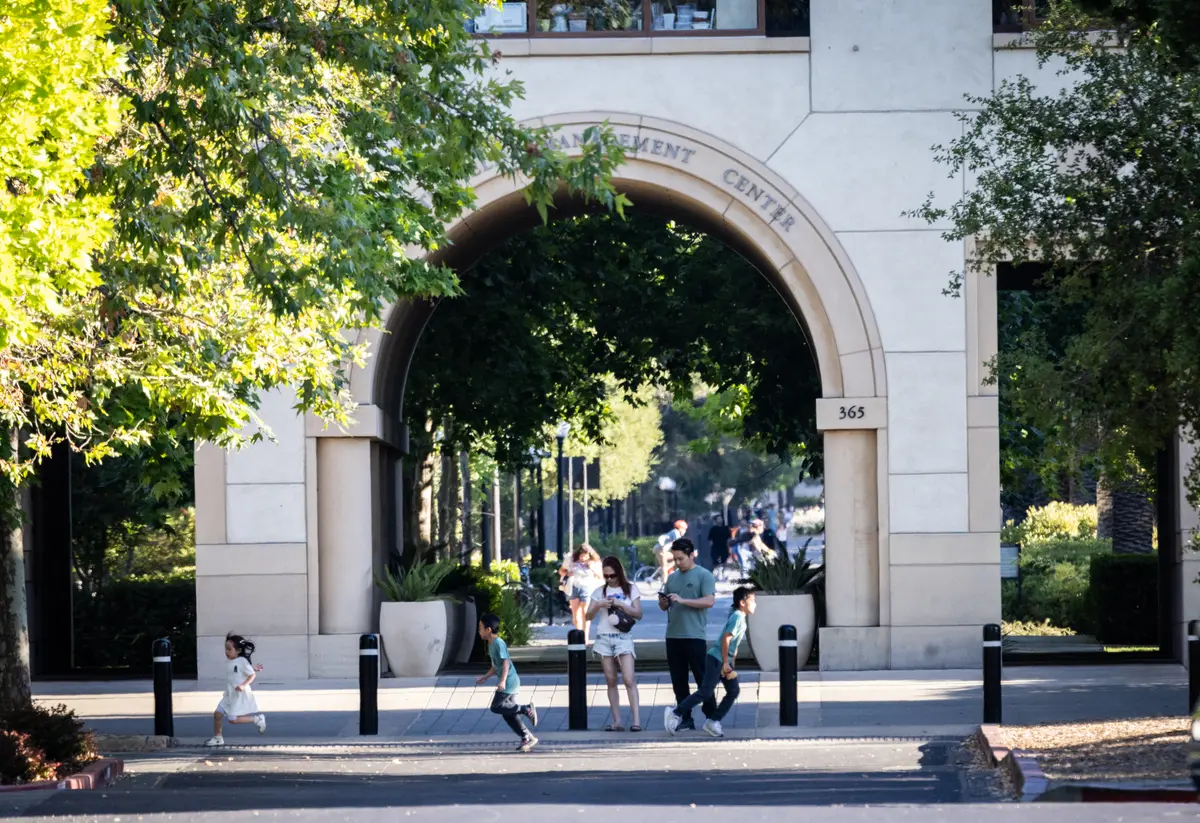 Stanford University Student Testifies to Congress That the CCP Attempted to Recruit Her