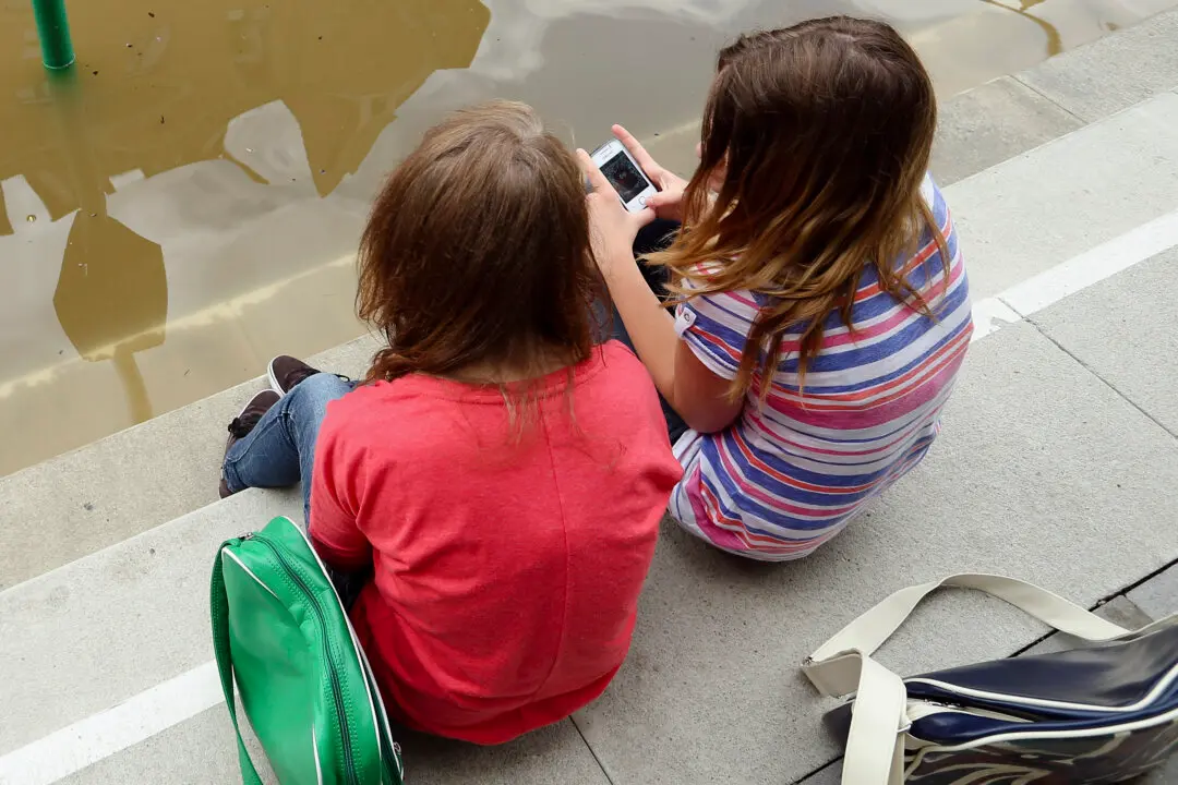 Police Target ‘Sadistic’ Network of Exploiting Australian Children, 59 People Identified so Far