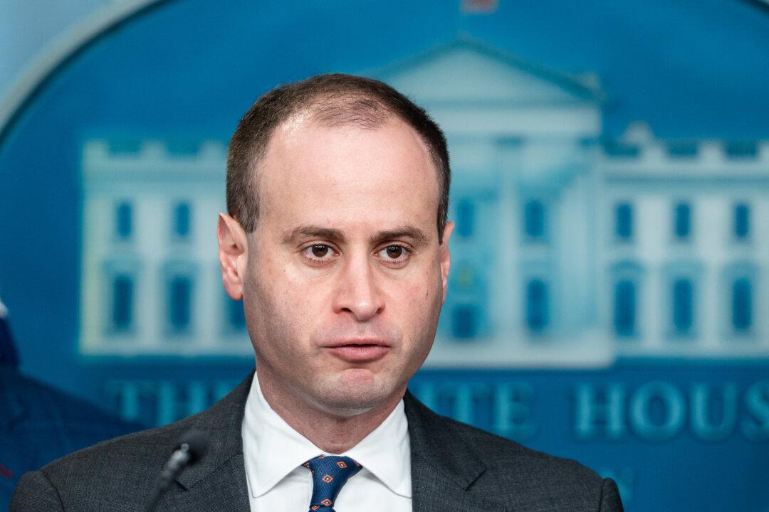Trump Names Will Scharf as White House Counsel