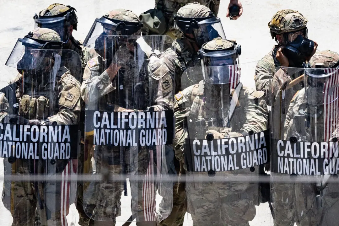 Trump Announces Withdrawal of National Guard From California, Illinois, and Oregon