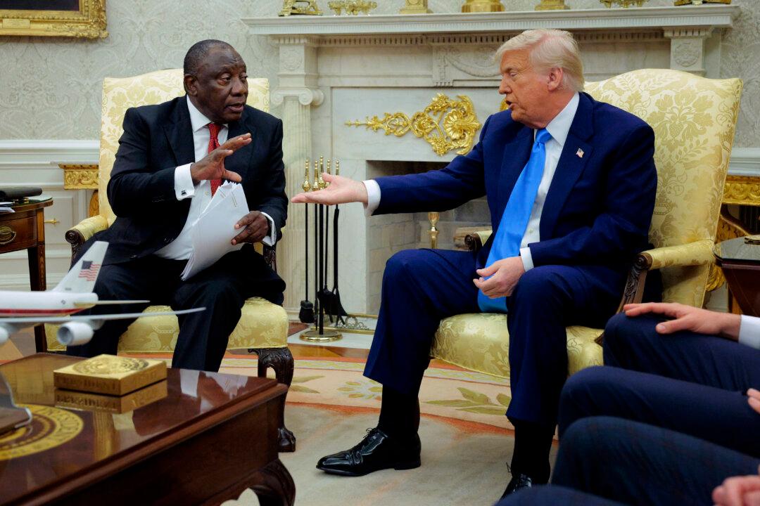 South Africa’s Ruling Party Under Scrutiny at Home and in US