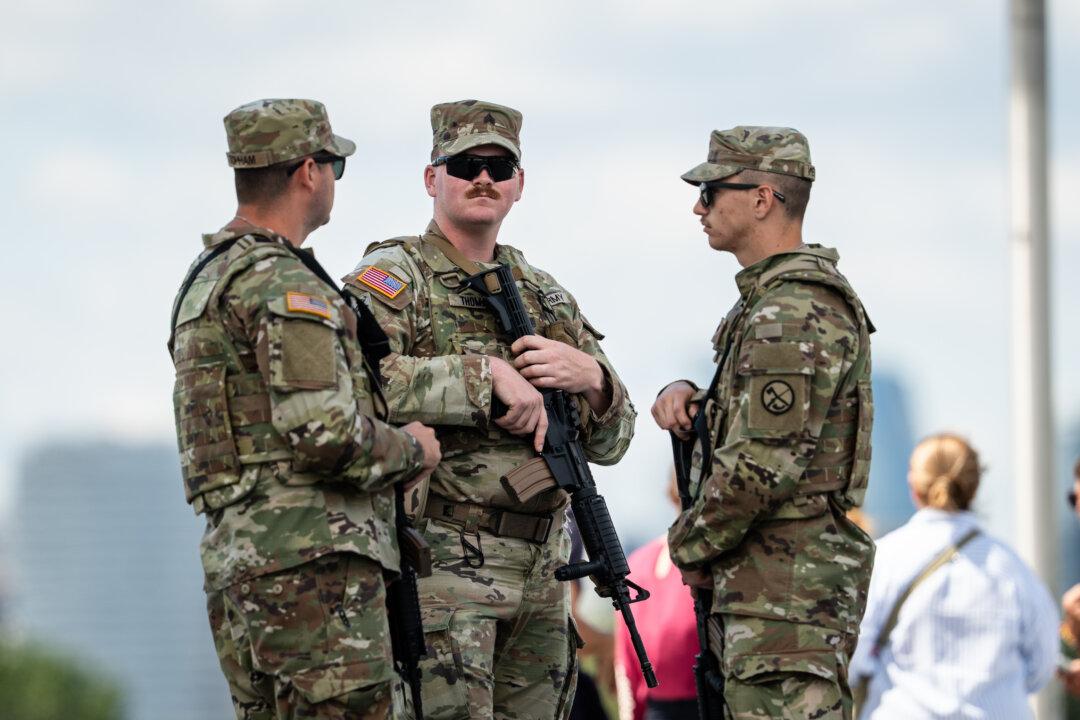 ‘We’re Going In’: Trump Says He Will Send National Guard to Chicago