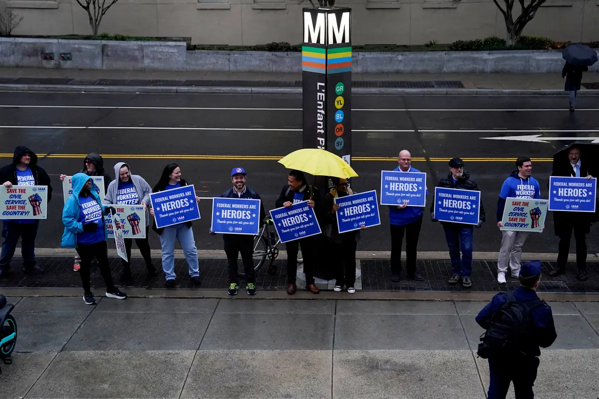 Appeals Court Says Trump Can Prevent Some Federal Employees From Unionizing
