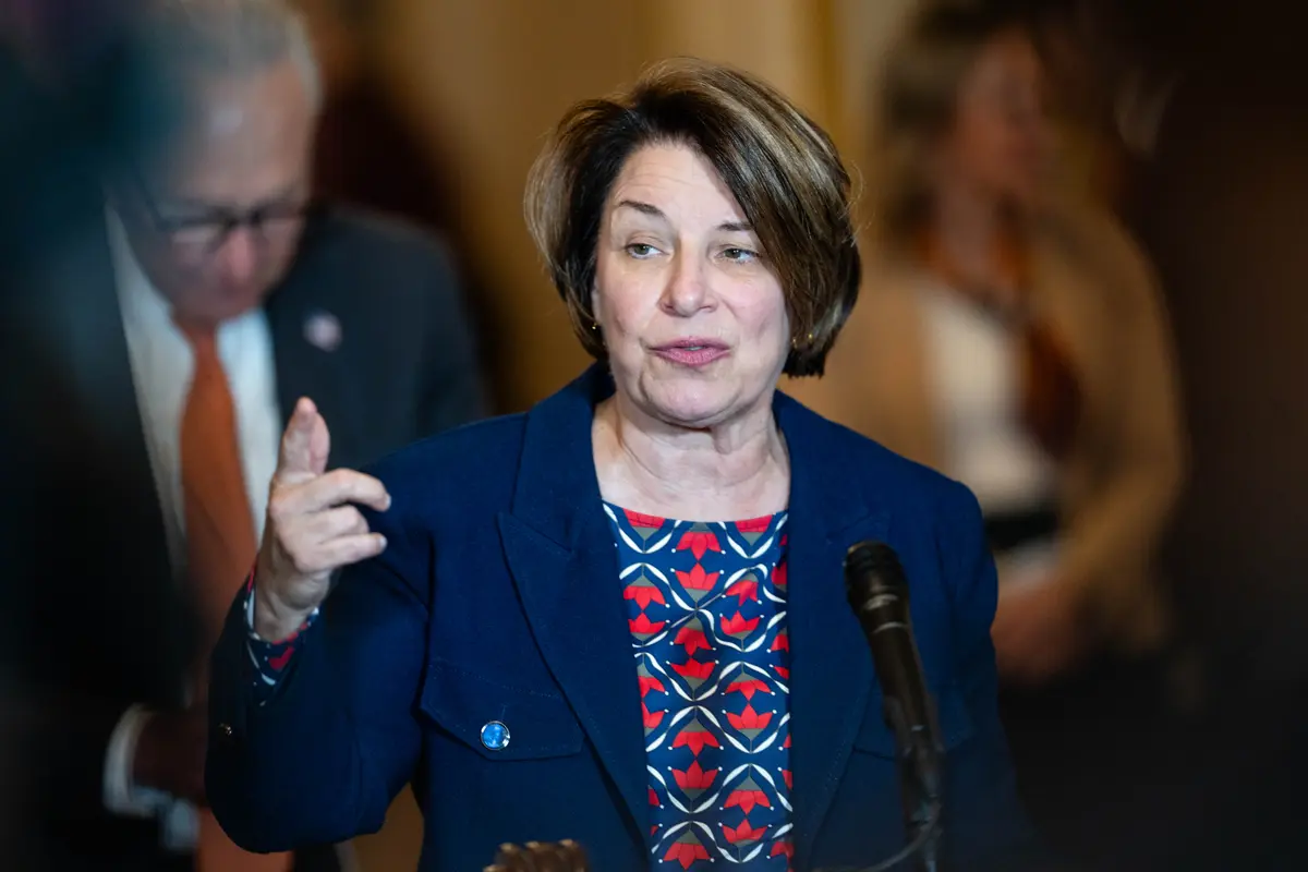 Sen. Amy Klobuchar Launches Minnesota Governor Bid