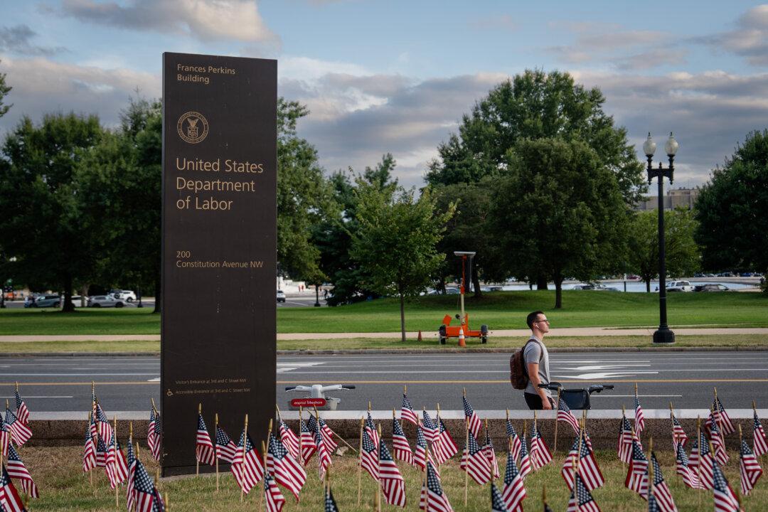 Release of Key October CPI, Jobs Data Impacted by Shutdown: White House