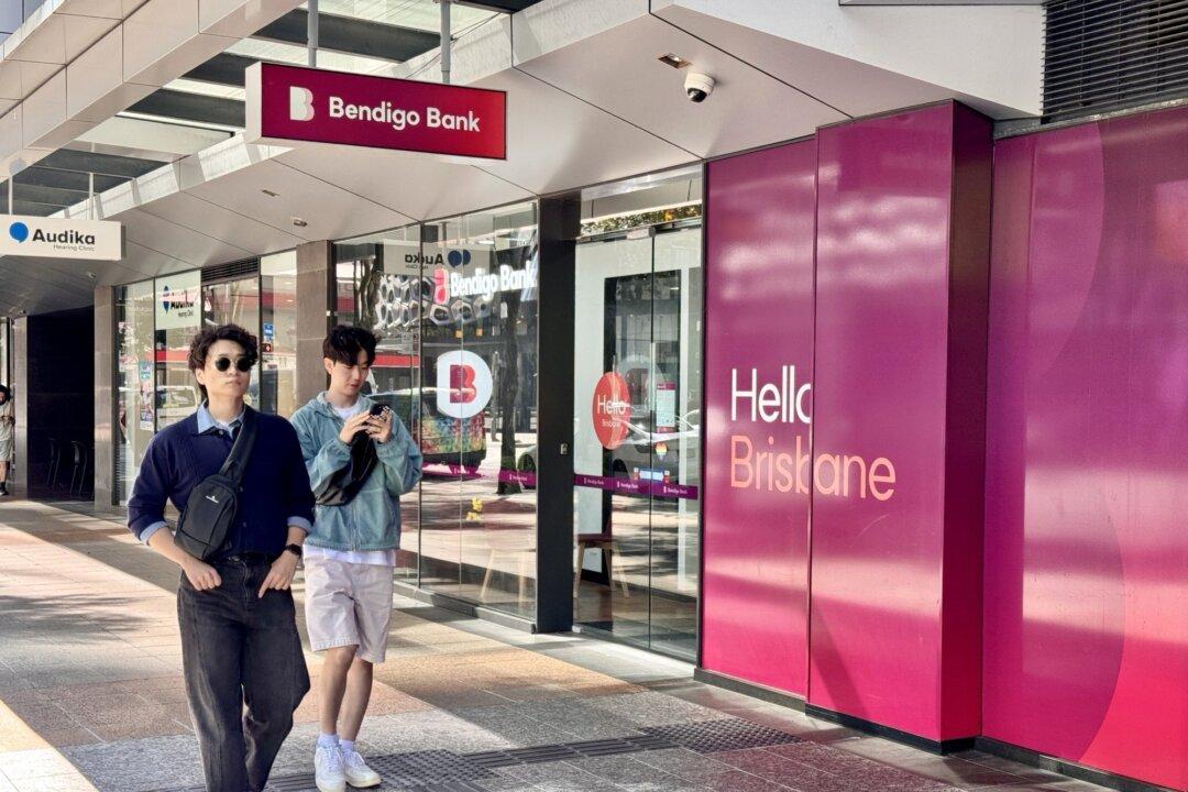 Banking Branches, ATMs Continue to Disappear Across Australia: APRA