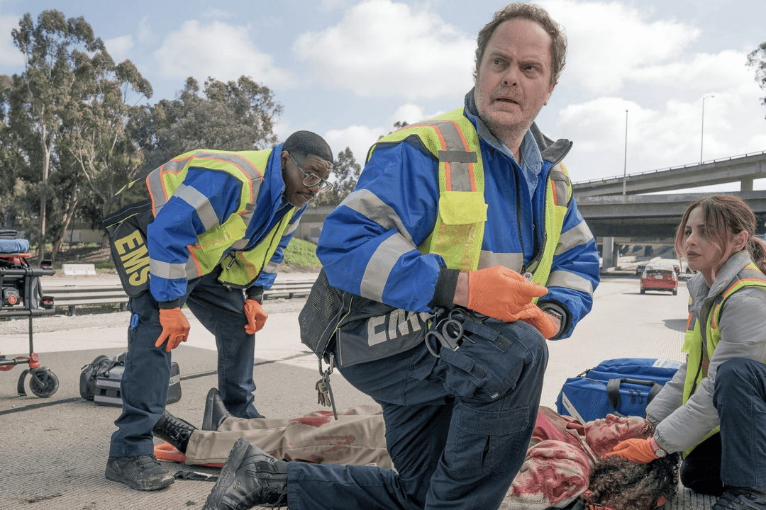 ‘Code 3’: Rainn Wilson as a Burnt-Out EMT in a Hilarious Dramedy