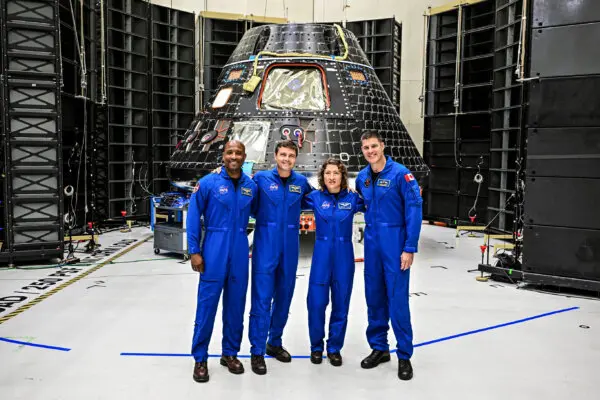 LIVE NOW: NASA Holds Second Wet Dress Rehearsal for Artemis II Mission