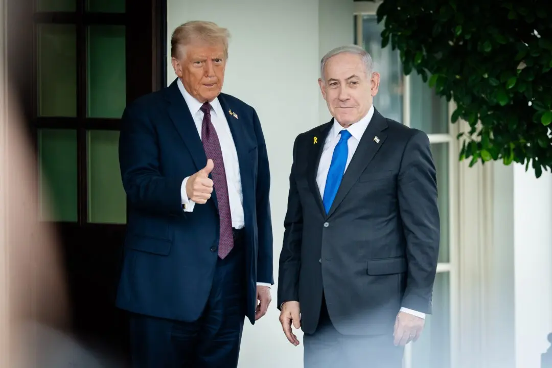 LIVE NOW: Israeli PM Netanyahu Meets US President Donald Trump