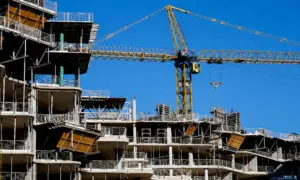 It’s ‘Too Early’ to Declare Canada Is in Recession, Says Canadian Authority