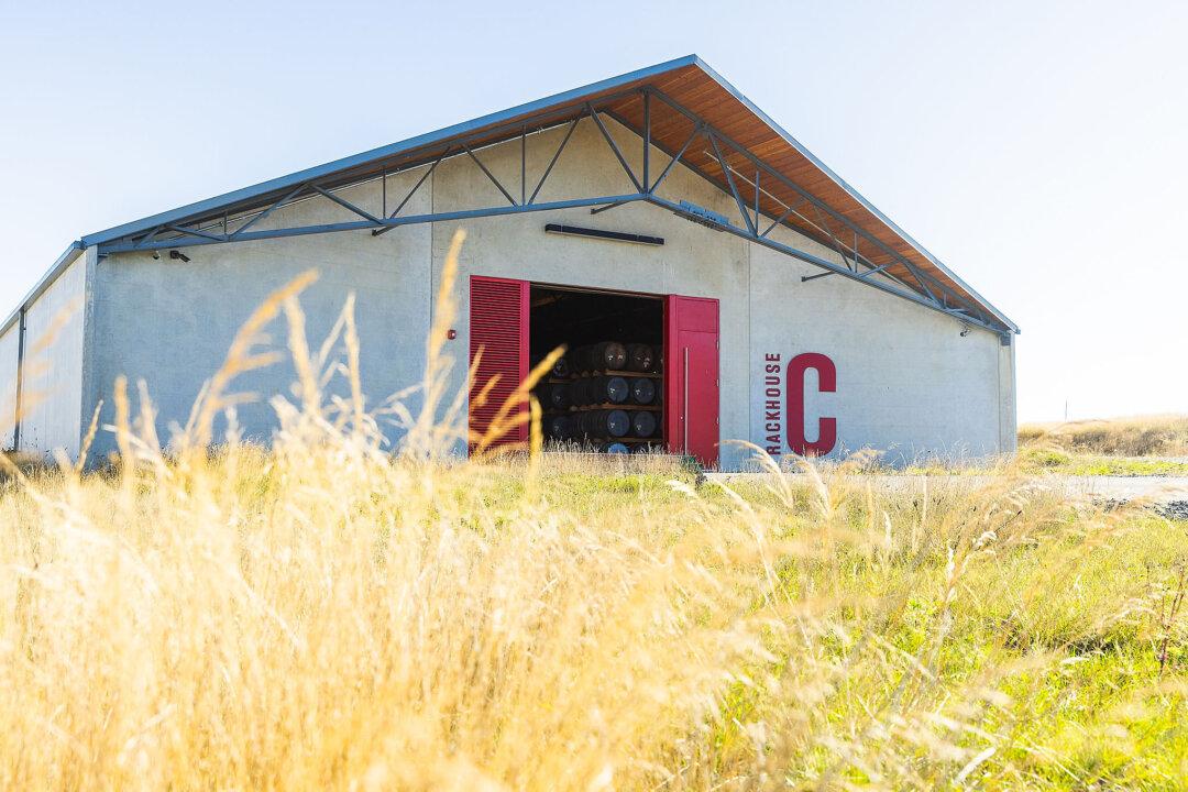 Thieves Steal $1 Million Worth in Craft Whiskey From Washington Distillery